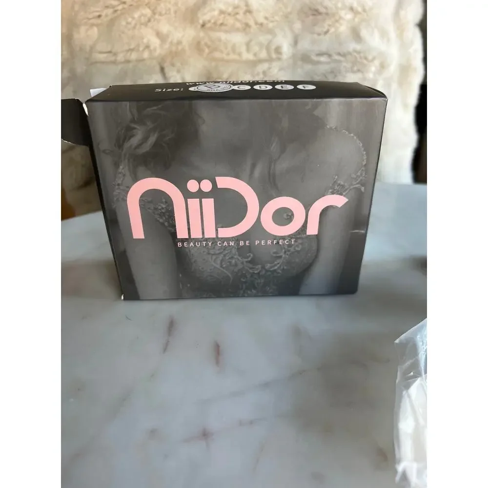 2-Pack Niidor B Cup Reusable Sticky Silicone Strapless Bras